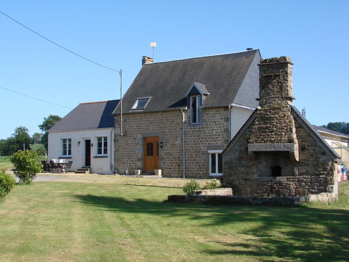 La Blanche Roche Bed & Breakfast Sourdeval Eksteriør bilde