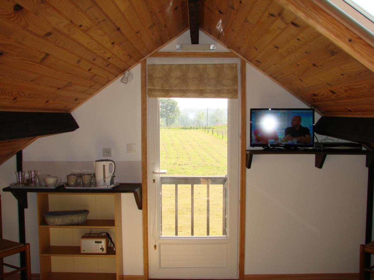 La Blanche Roche Bed & Breakfast Sourdeval Eksteriør bilde